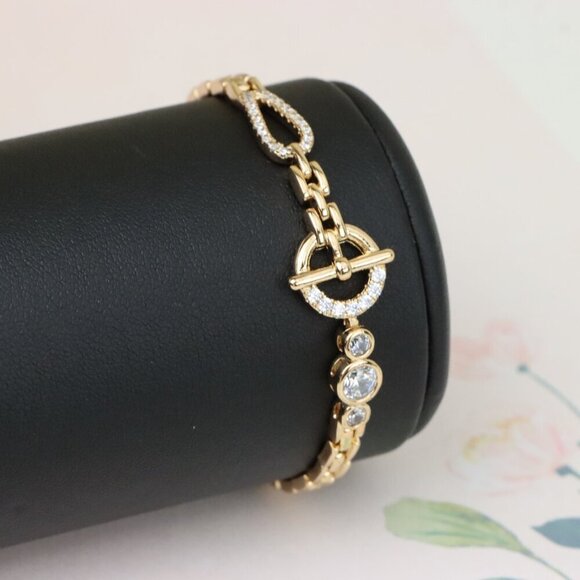 "Sparkling Designer Toggle Clasp Rose Gold Bracelet, XPBL0931 - Picture 6 of 12